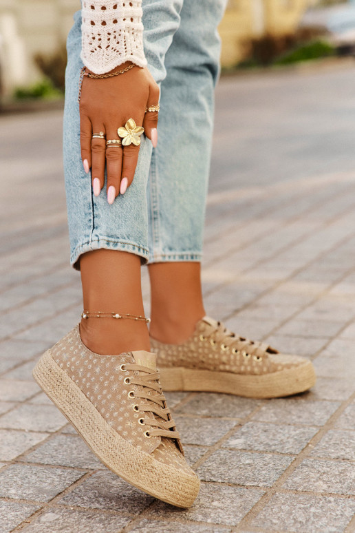 zapatos casuales con estampado y plataforma en caqui Lee Cooper LCIN-25-08-3646L