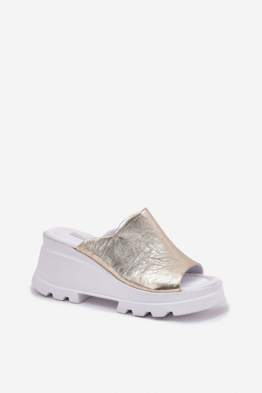chanclas de cuero con plataforma doradas Artiker 56C0435