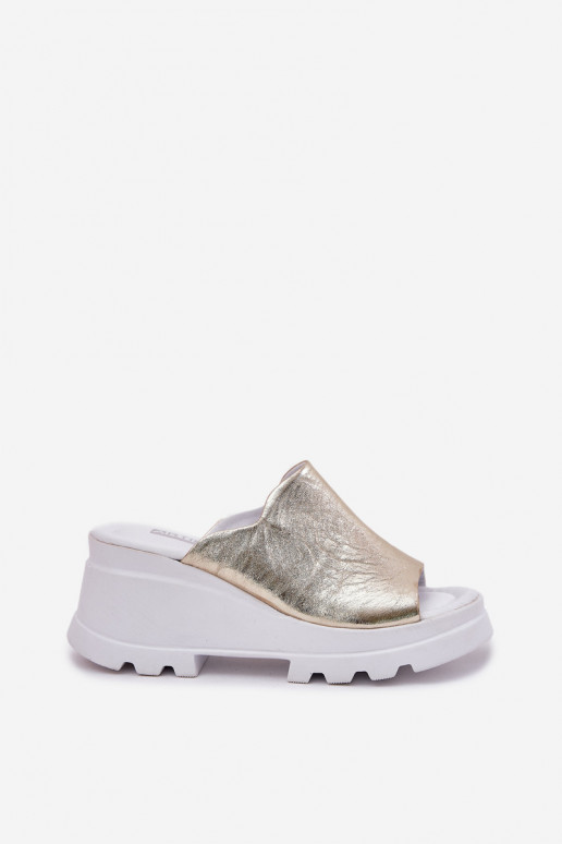 chanclas de cuero con plataforma doradas Artiker 56C0435