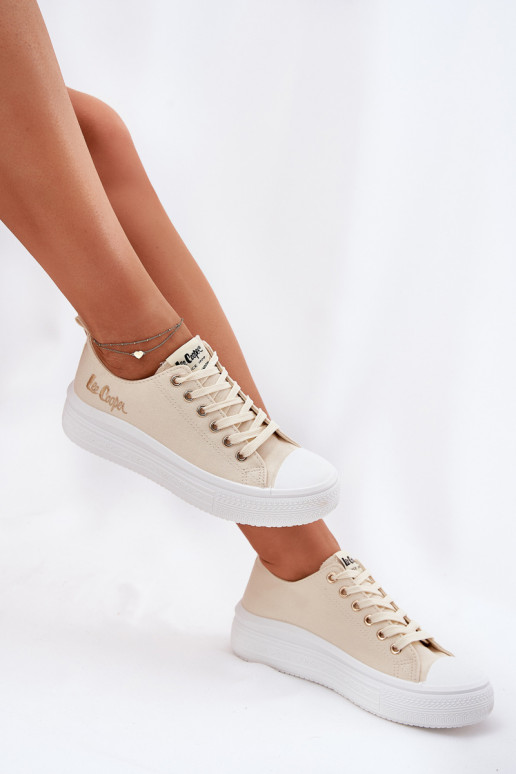 Zapatos casual en plataforma en color arena Lee Cooper LCIN-24-44-2464L