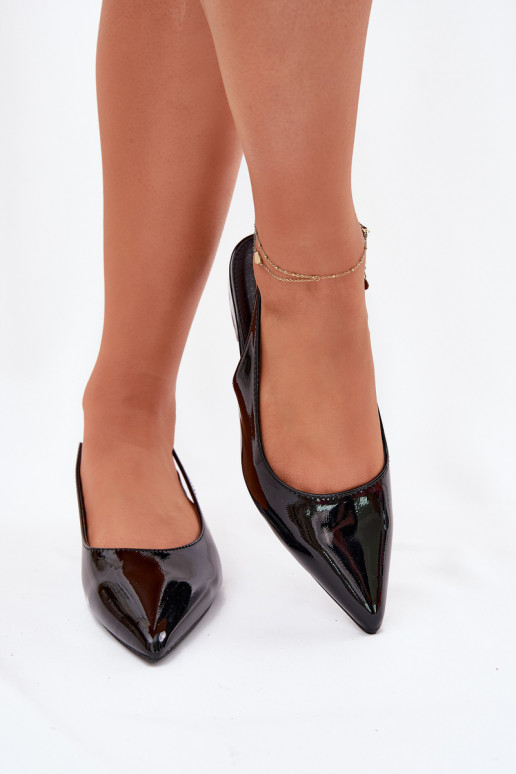 Bailarinas de charol con tacón bajo en negro Testori