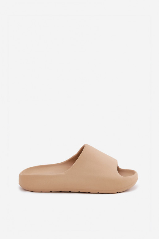 Zapatillas ligeras para mujer en color arena Rivasol