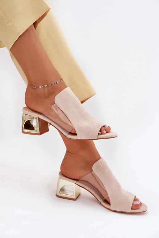 Chanclas de mujer doradas en color marfil Tessira