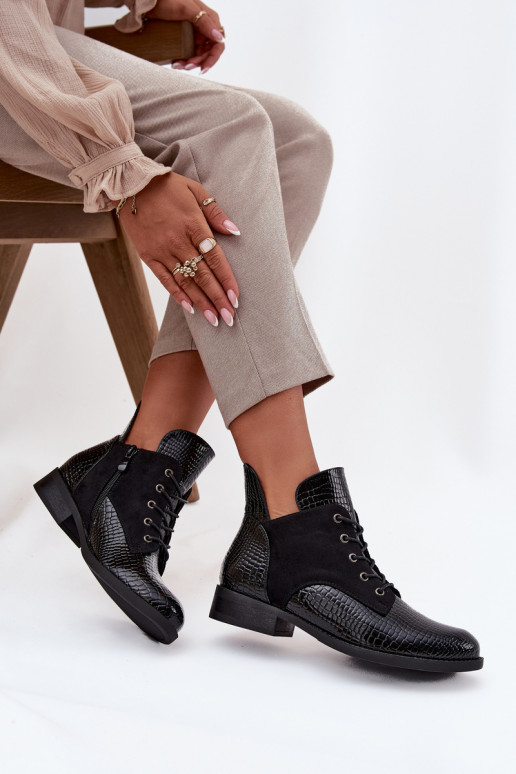Botines de mujer negros con efecto charol y adornos Vinceza 16477