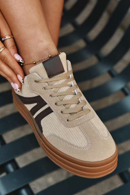 Zapatillas de terciopelo color arena con plataforma Corynelle