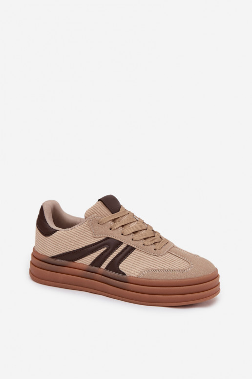 Zapatillas de terciopelo color arena con plataforma Corynelle