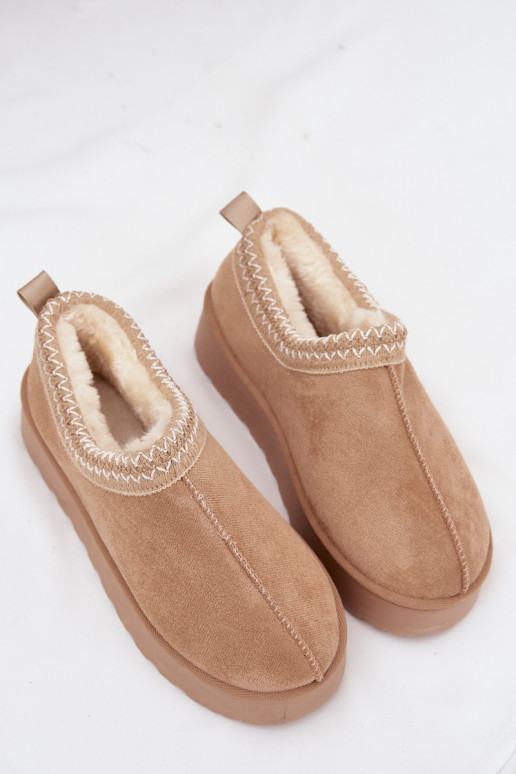 Botas de nieve bajas de color arena con flores bordadas y plataforma Taliah