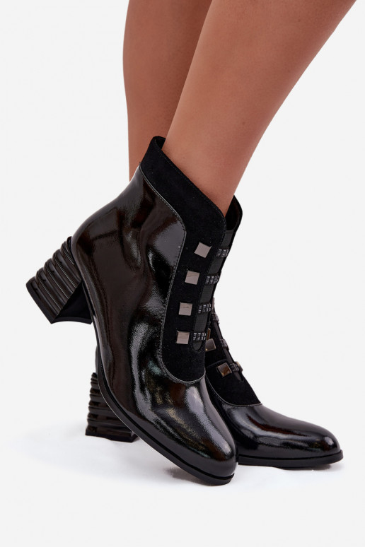 Botines de mujer de cuero negros con efecto charol D&A MR52-144