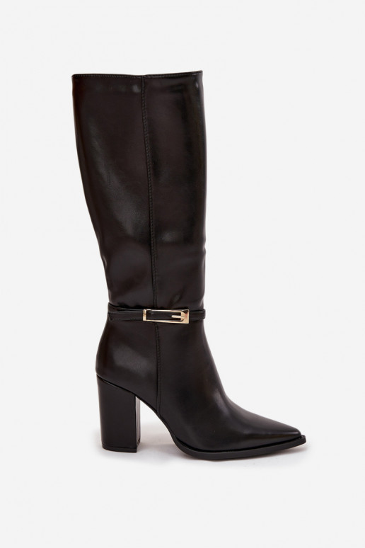 Botas altas negras para mujer aisladas con tacones y hebillas Cirella
