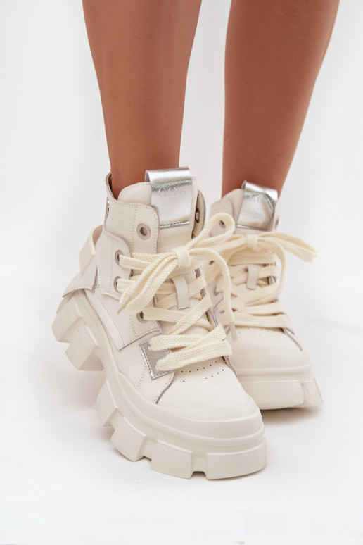 Botines deportivos aislantes blancos GOE SS2N4055
