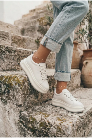 Zapatillas blancas para mujer con plataforma GOE SS2N4021 2