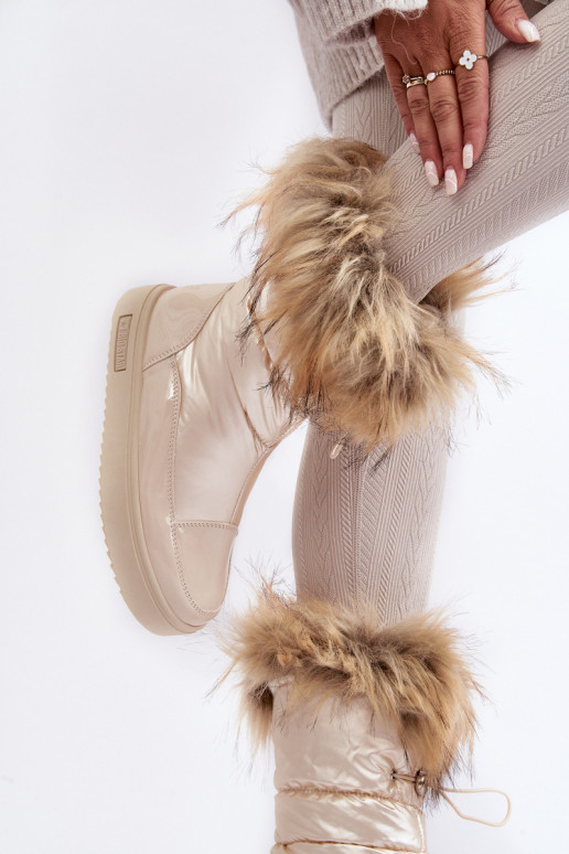 Botas de nieve para mujer con pelo en color arena Big Star MM274380
