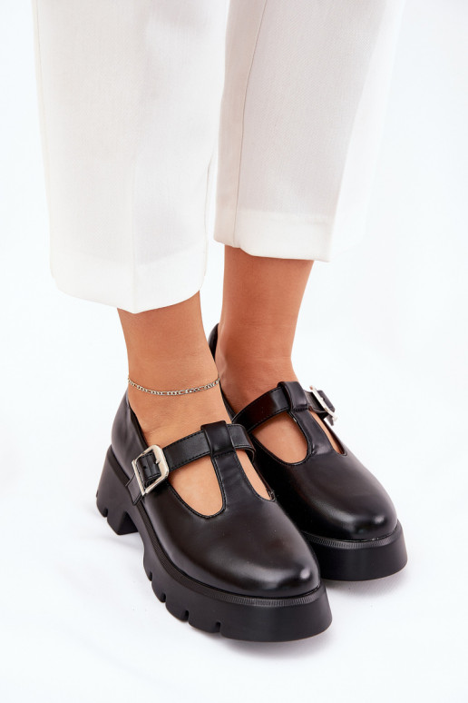 Zapatos de mujer negros con hebillas en la plataforma Venda