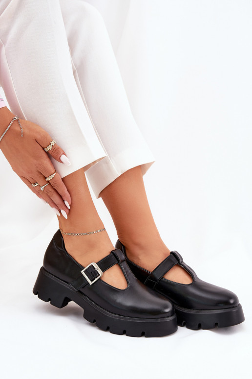 Zapatos de mujer negros con hebillas en la plataforma Venda