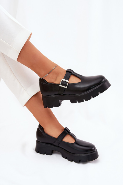 Zapatos de mujer negros con hebillas en la plataforma Venda