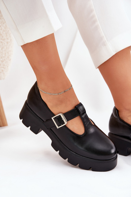 Zapatos de mujer negros con hebillas en la plataforma Venda