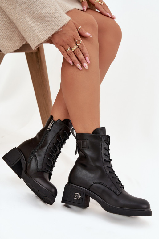 Botines de mujer aislados de cuero natural Vinceza 66819 en negro