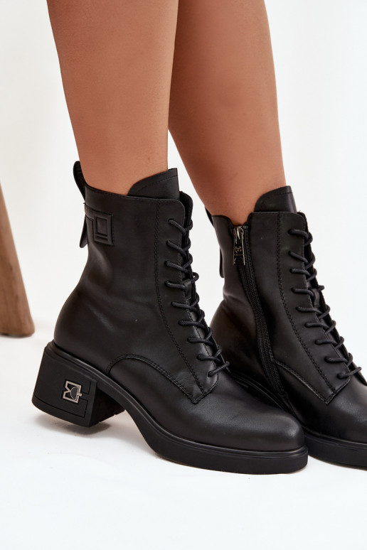 Botines de mujer aislados de cuero natural Vinceza 66819 en negro