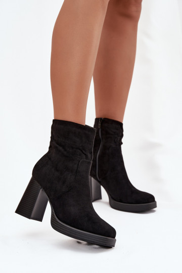 Botines de mujer en negro Pavinne 2