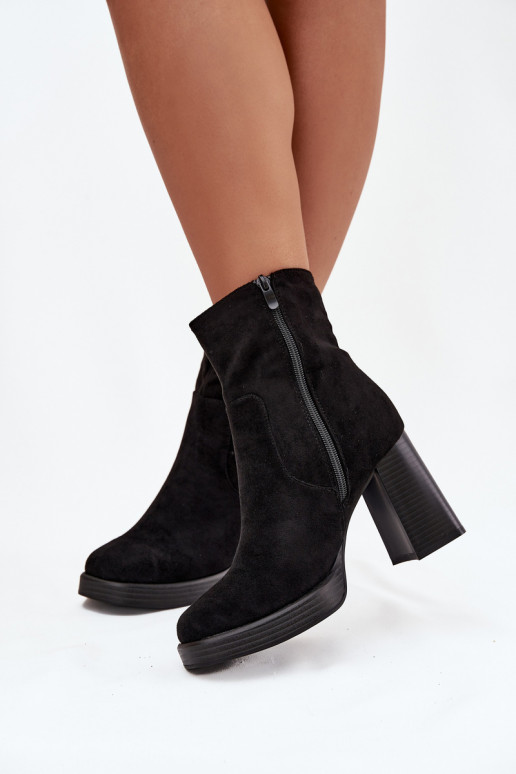 Botines de mujer en negro Pavinne