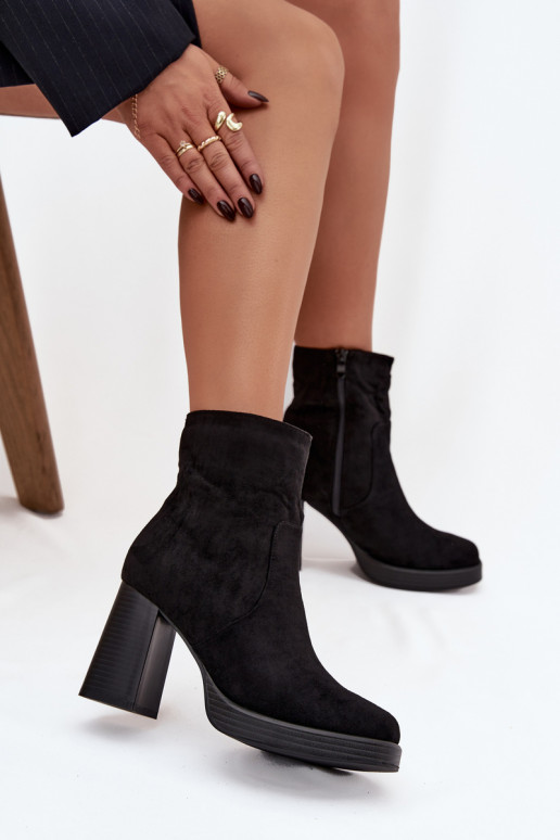 Botines de mujer en negro Pavinne