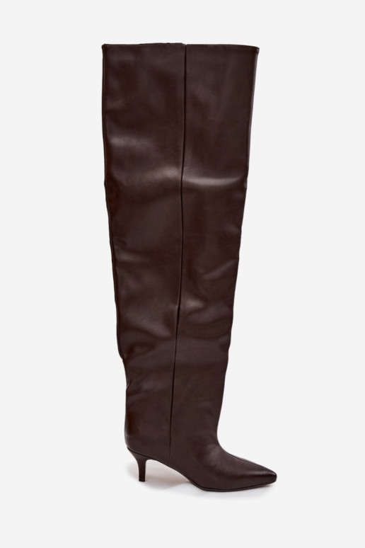 Botas altas de mujer slip-on con tacones delgados en chocolate Ysolienne