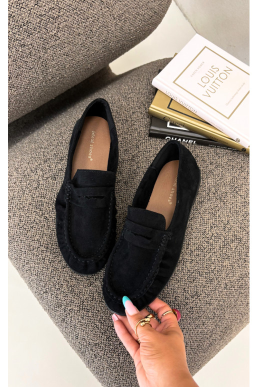 Mocasines de mujer con volantes de ante sintético en color negro Sabley