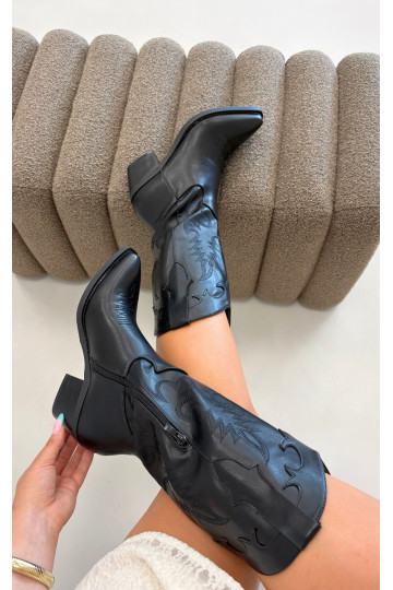Botas altas de estilo cowboy con tacones en cuero sintético negro Jarissa