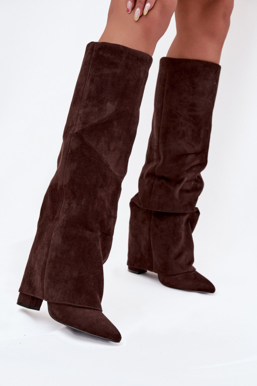 Botas altas de mujer forradas con inserciones y tacones de ante sintético color chocolate Elivira