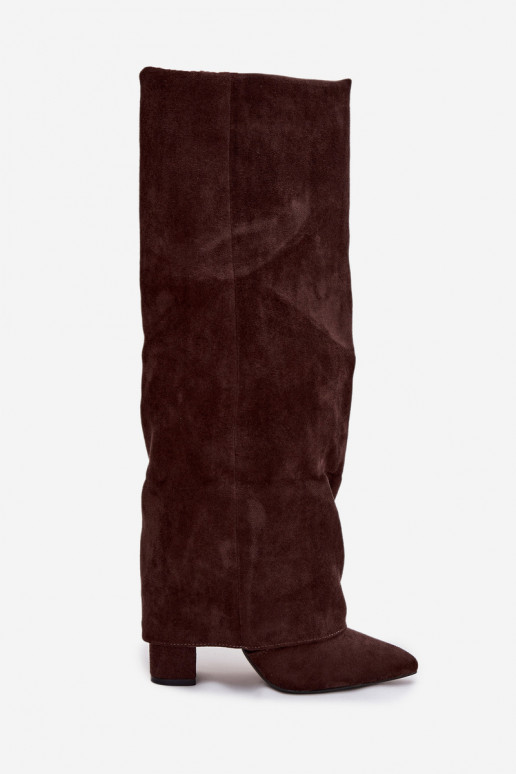 Botas altas de mujer forradas con inserciones y tacones de ante sintético color chocolate Elivira
