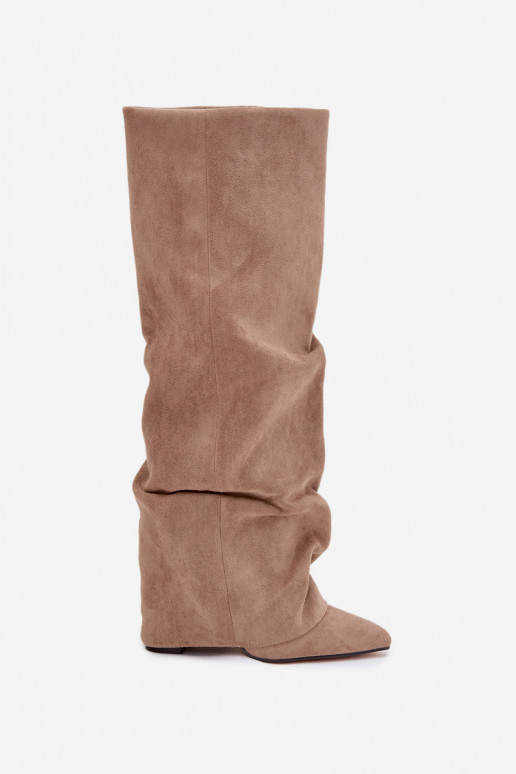 Botas altas de mujer forradas con inserciones y tacones de ante sintético color arena Elivira