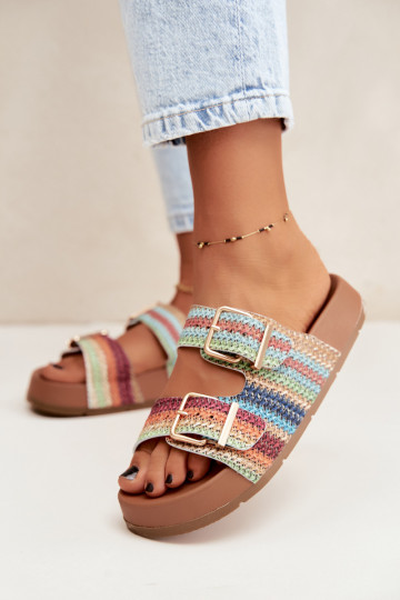 Chanclas doradas para mujer con hebillas y plataforma en varios colores Meretta