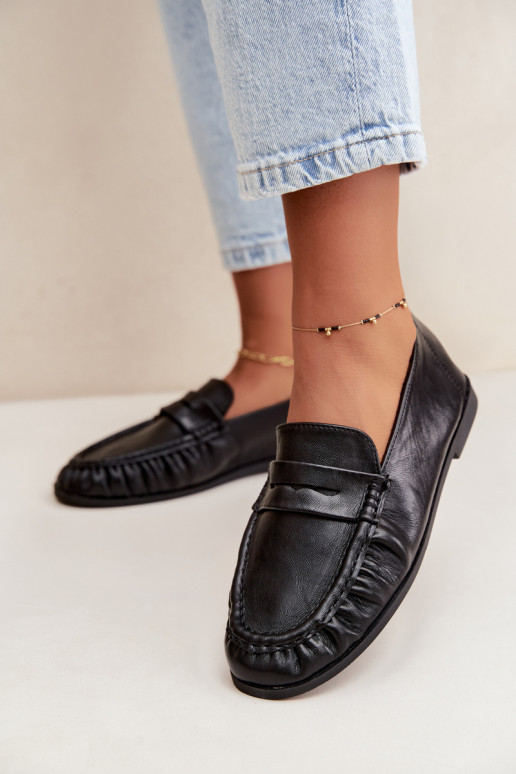 Mocasines de mujer con volantes en color negro Sabley