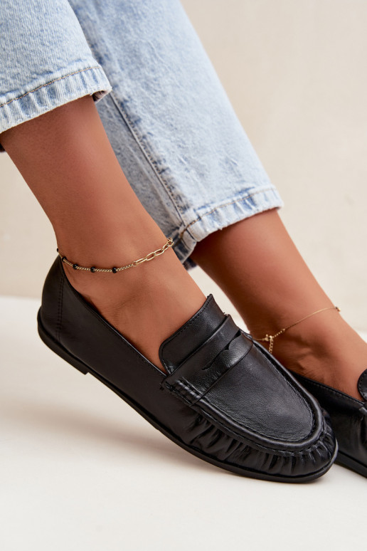 Mocasines de mujer con volantes en color negro Sabley