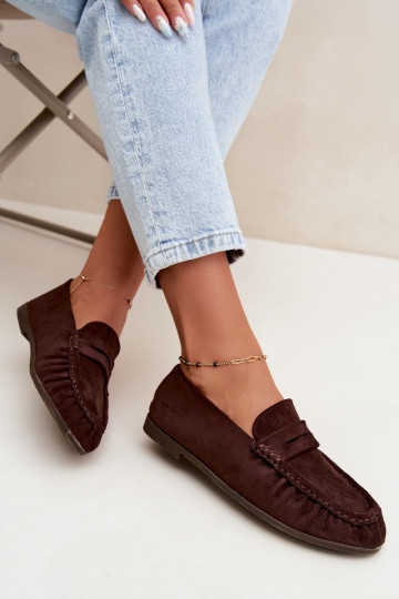 Mocasines de mujer con volantes de ante sintético en color chocolate Sabley