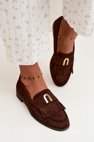 Mocasines de chocolate para mujer con flecos y detalles dorados Brenis 2