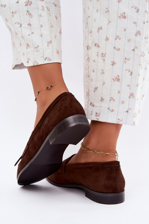 Mocasines de chocolate para mujer con flecos y detalles dorados Brenis