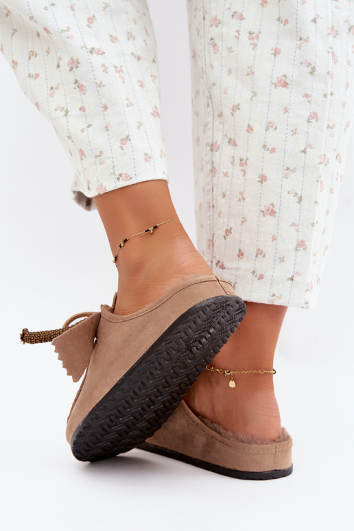 zapatillas de mujer Mule con piel color arena Melia