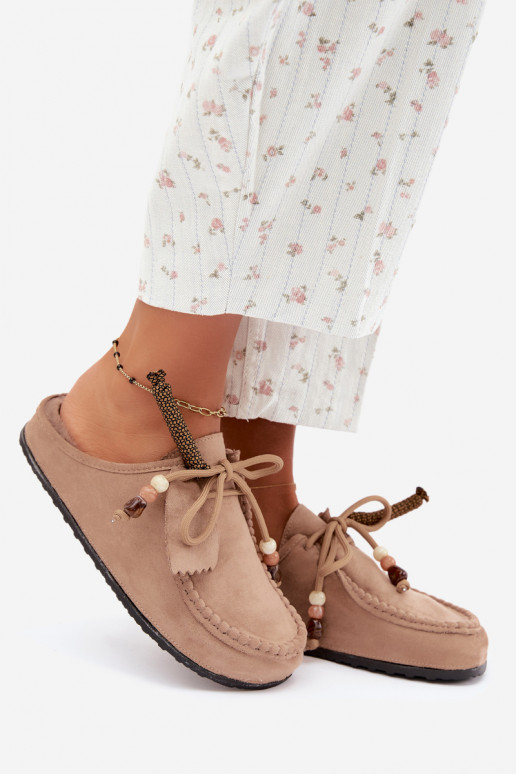 zapatillas de mujer Mule con piel color arena Melia