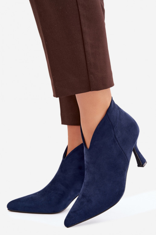 Botines para mujer con tacón delgado y punta afilada en color azul oscuro Bessia