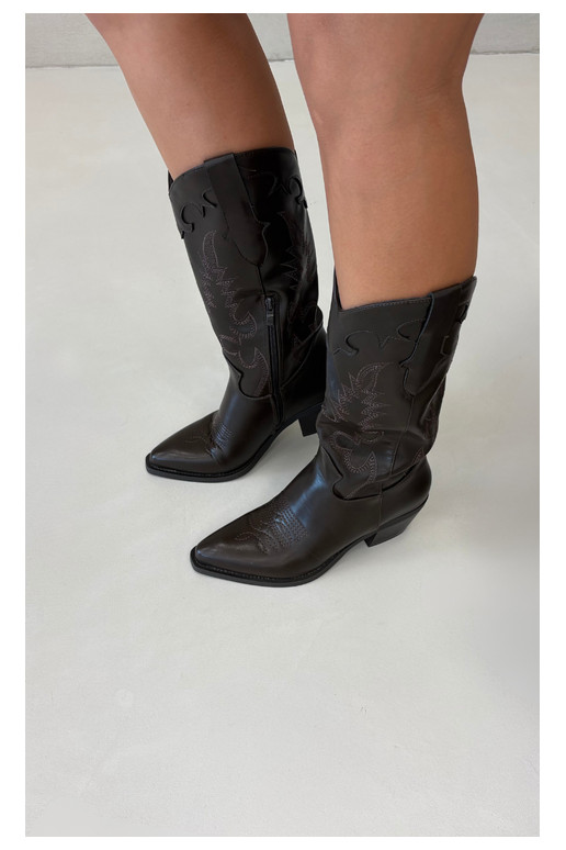 Botas altas de estilo cowboy con tacones en cuero sintético color chocolate Jarissa