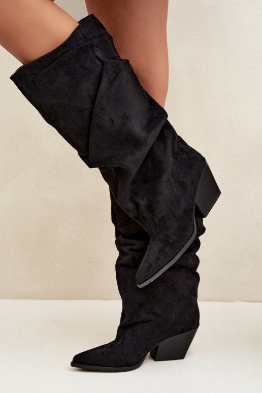Botas por encima de la rodilla para mujer con parte superior curva y tacones de ante en color negro Durela