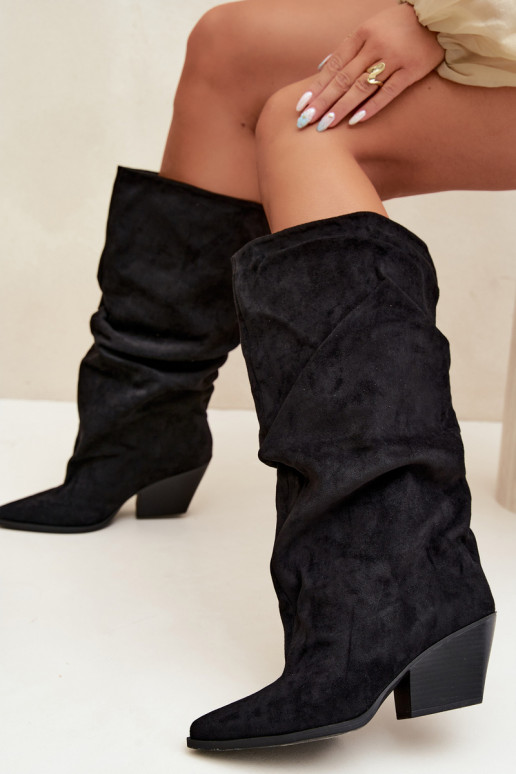 Botas por encima de la rodilla para mujer con parte superior curva y tacones de ante en color negro Durela