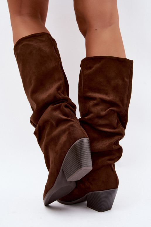 Botas altas para mujer con parte superior curva y tacones de ante, marrón Durela