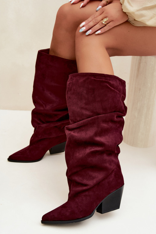 Botas por encima de la rodilla para mujer con parte superior curva y tacones de ante en color burdeos Durela