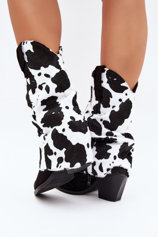 Botines de estilo cowboy con caña curva y tacones en color negro Havie