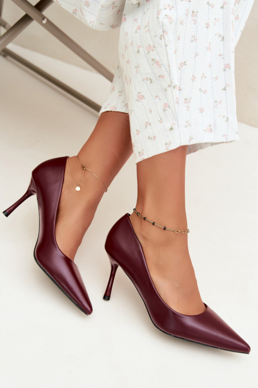 Zapatos de tacón clásicos de cuero sintético, color burdeos Nesha
