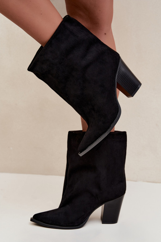 Botines de mujer de punta en color negro Hileta