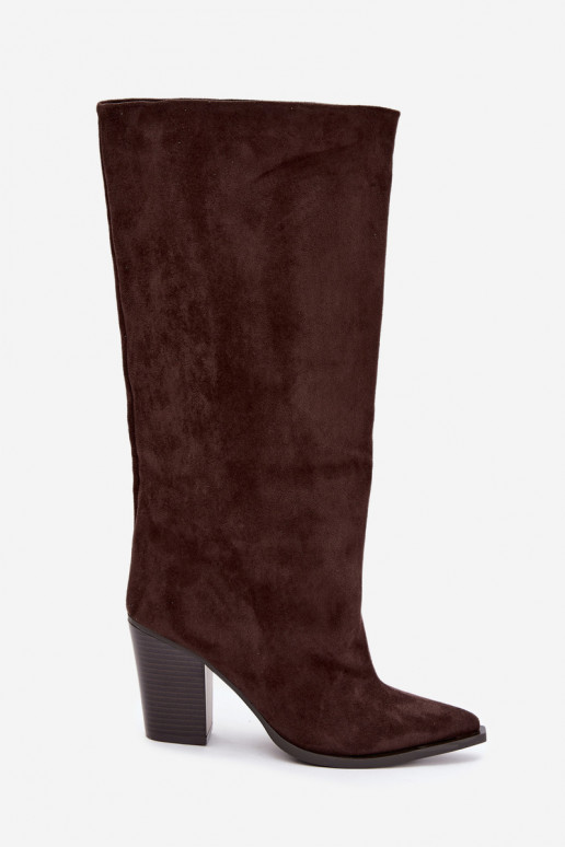 Botas altas de mujer sin cierre con tacón en ante sintético color chocolate Carmina