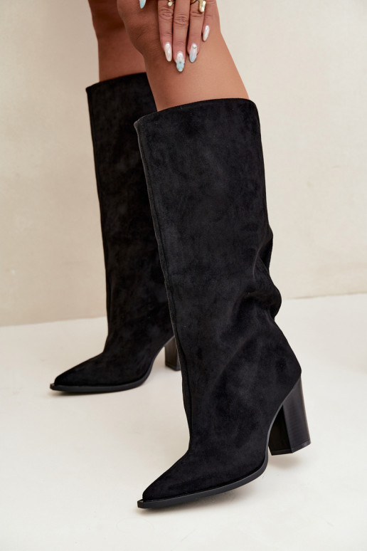 Botas altas de mujer sin cierre con tacón en ante sintético color negro Carmina